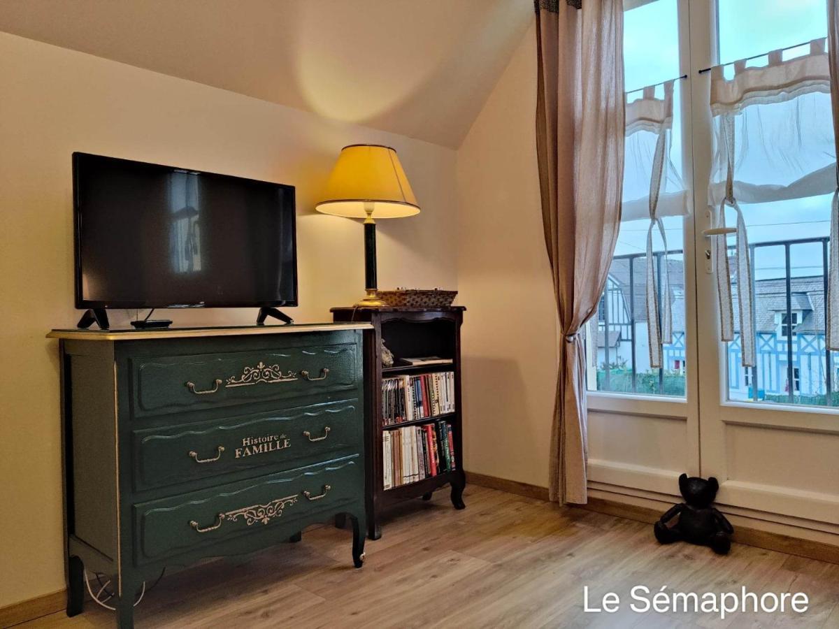 Du Cote De Chez Swann 1 Bed & Breakfast Trouville-sur-Mer Eksteriør bilde