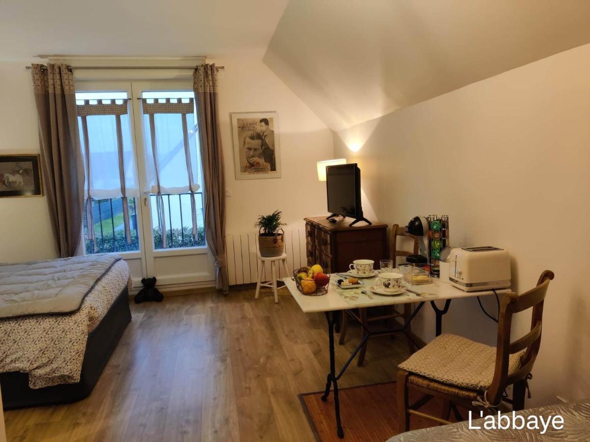 Du Cote De Chez Swann 1 Bed & Breakfast Trouville-sur-Mer Eksteriør bilde