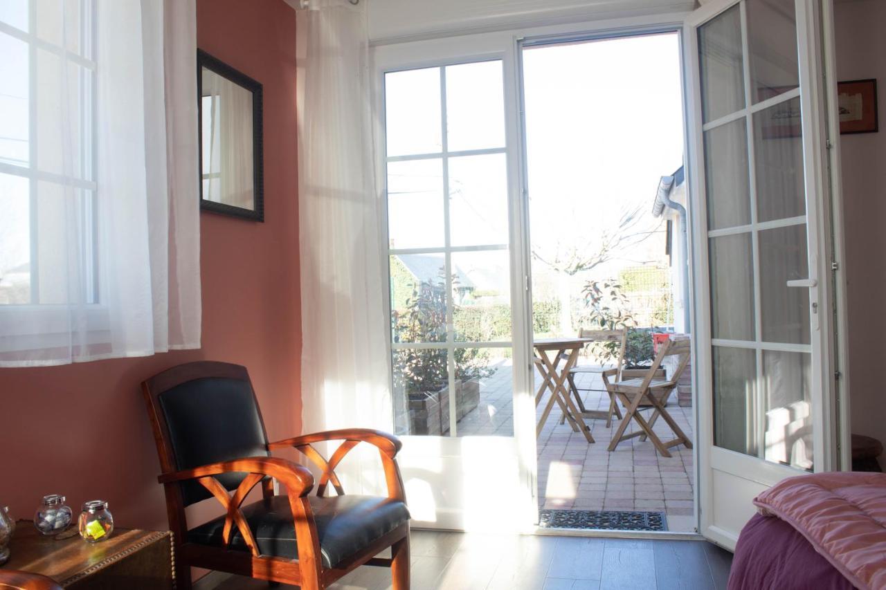 Du Cote De Chez Swann 1 Bed & Breakfast Trouville-sur-Mer Eksteriør bilde