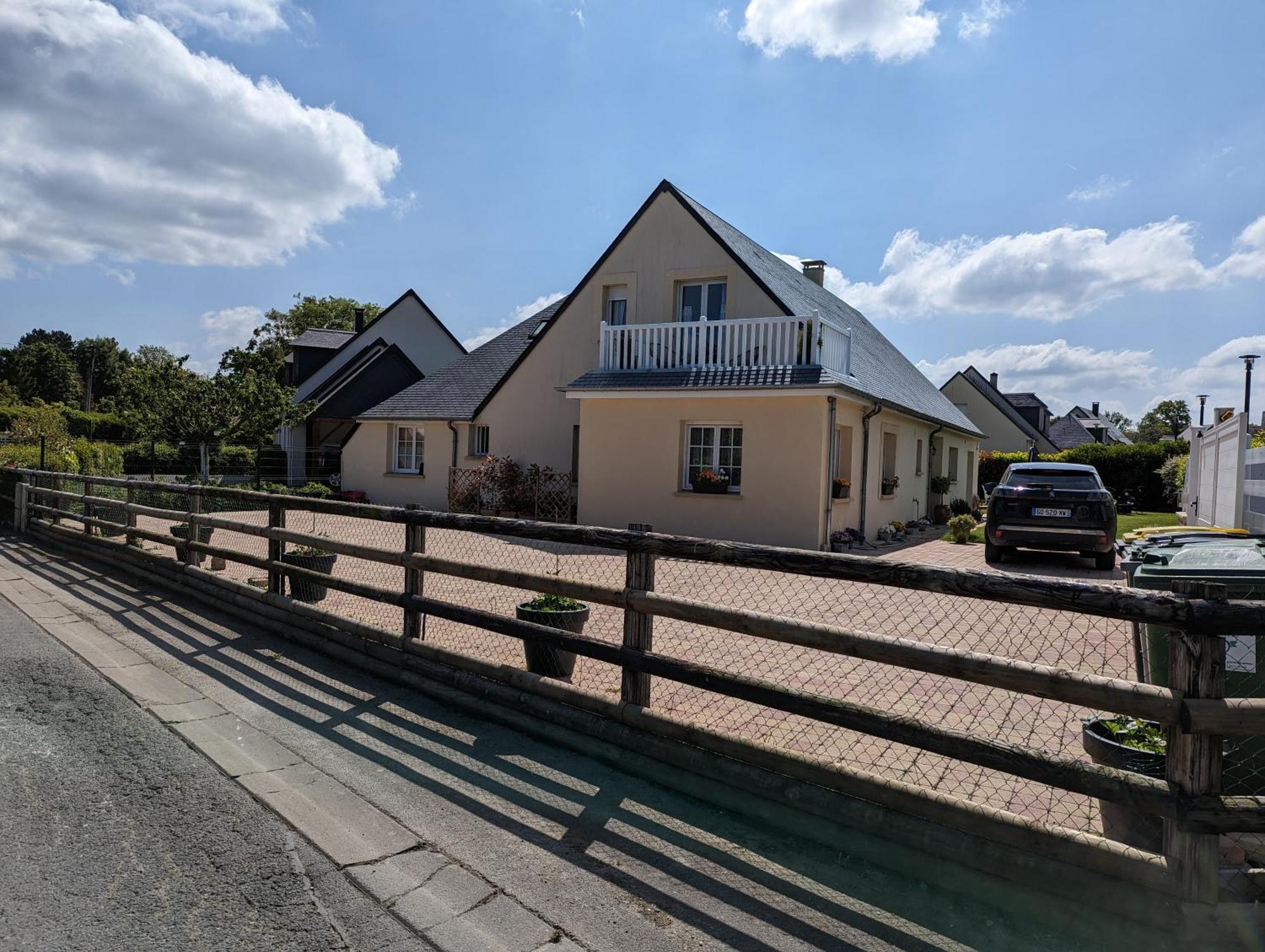 Du Cote De Chez Swann 1 Bed & Breakfast Trouville-sur-Mer Eksteriør bilde